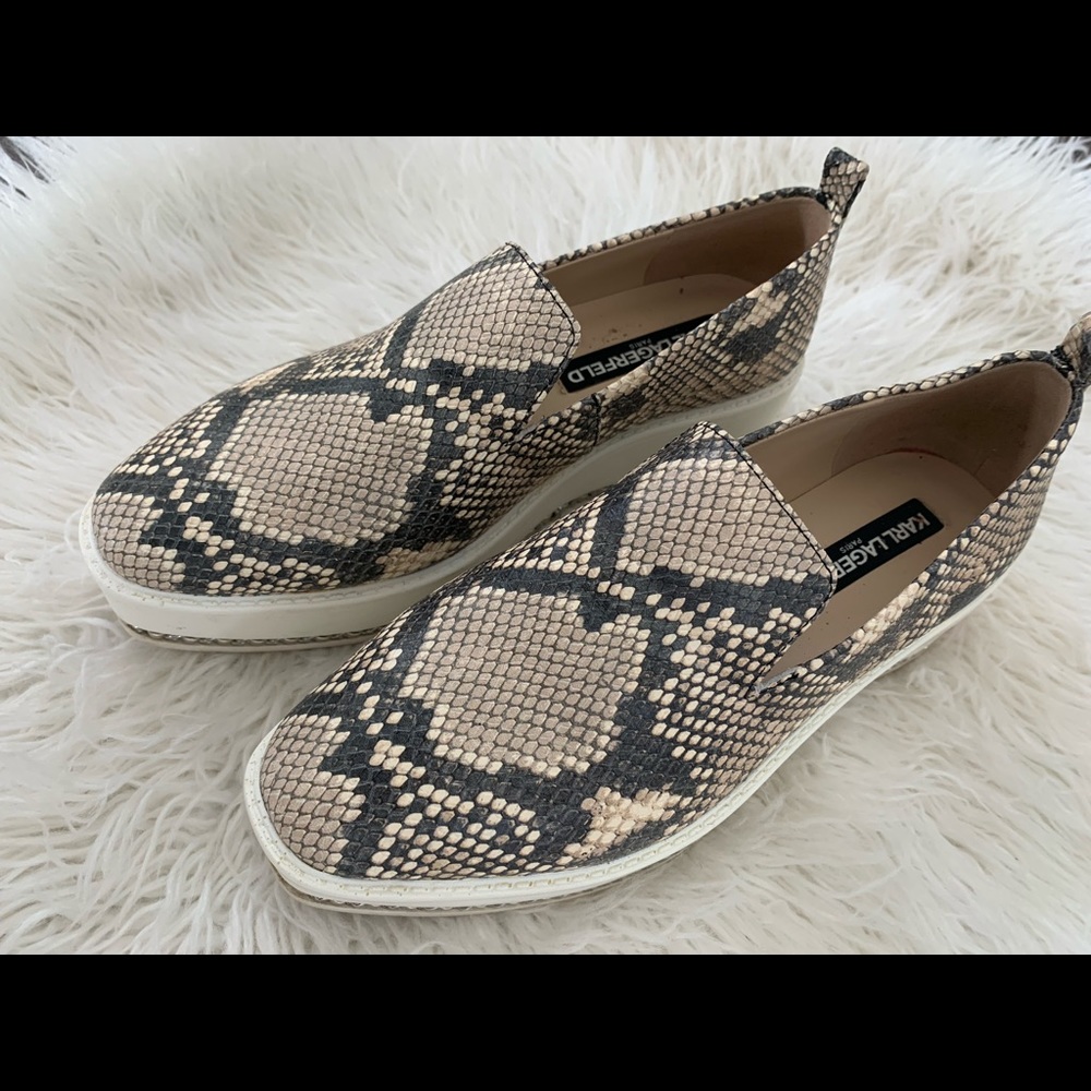KARLLAGERFELD leopard loafers